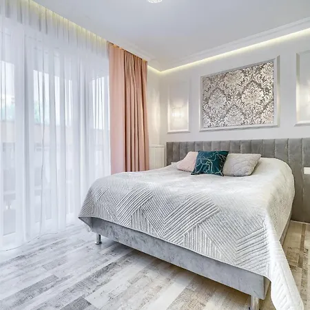 Silver Апартаменты *